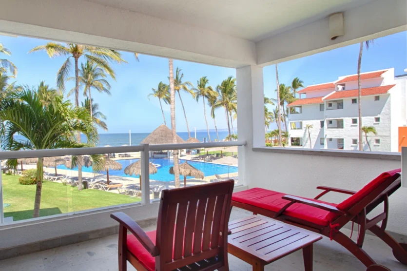 Emotions Select Two-bedroom Suite Oceanfront