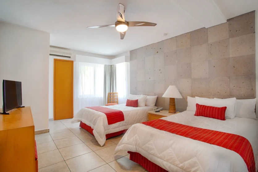 Emotions Select One-bedroom Suite Oceanfront